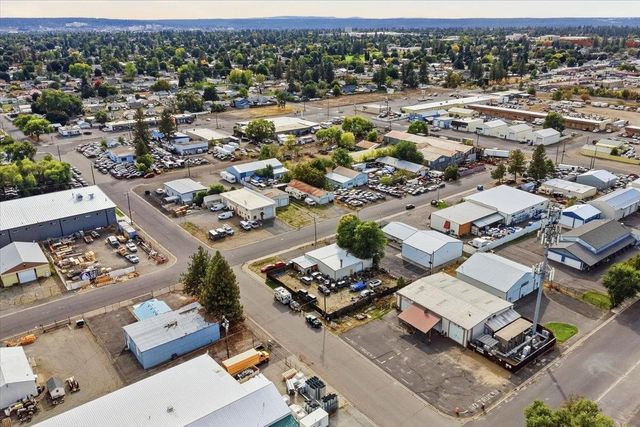 1521 E Houston Ave, Spokane, WA 99217