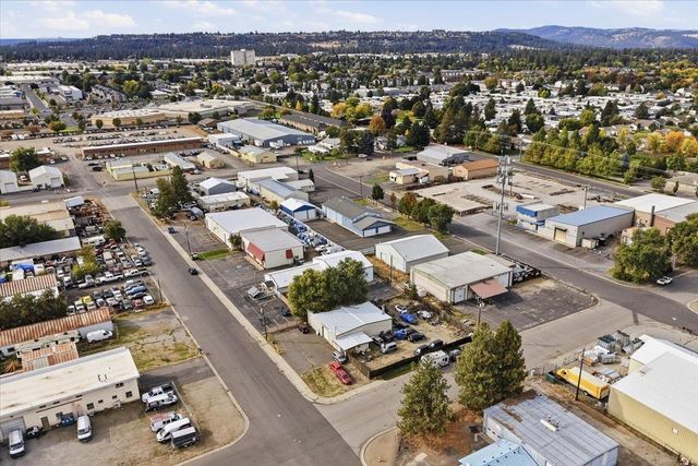 1521 E Houston Ave, Spokane, WA 99217