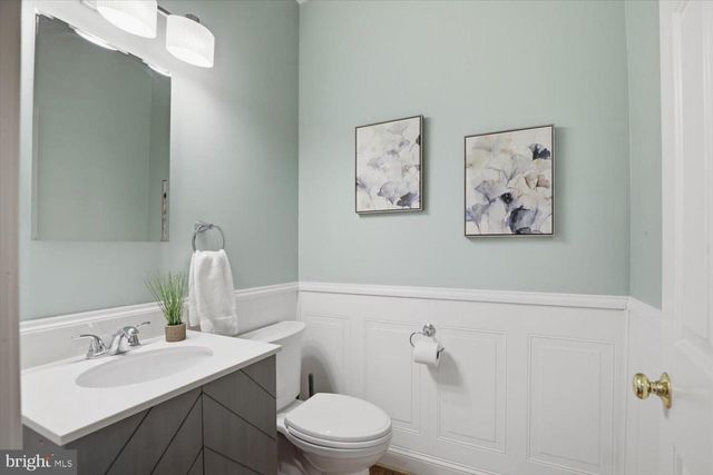 1160 STONEY RUN RD, Hummelstown, PA 17036