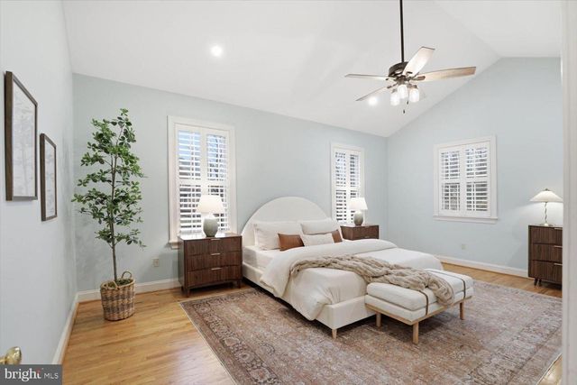 1160 STONEY RUN RD, Hummelstown, PA 17036