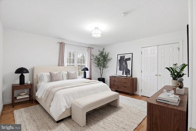 1160 STONEY RUN RD, Hummelstown, PA 17036