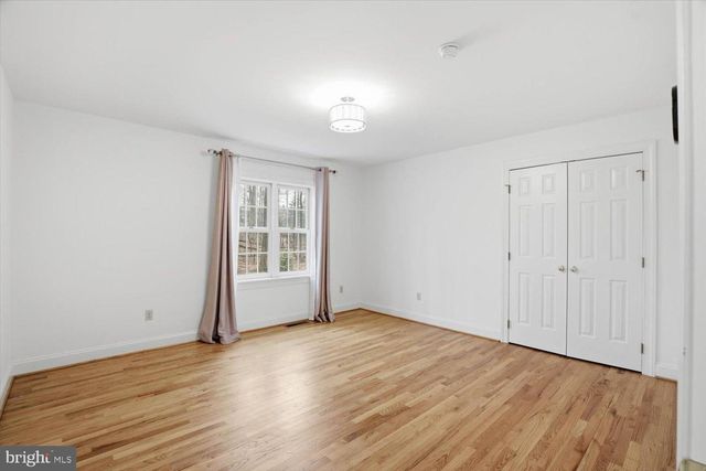 1160 STONEY RUN RD, Hummelstown, PA 17036