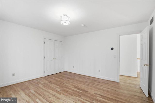 1160 STONEY RUN RD, Hummelstown, PA 17036