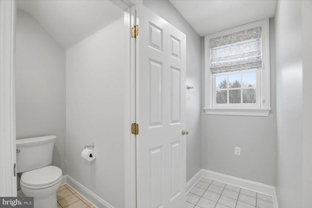 1160 STONEY RUN RD, Hummelstown, PA 17036