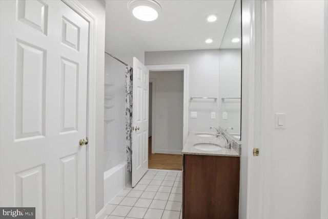 1160 STONEY RUN RD, Hummelstown, PA 17036