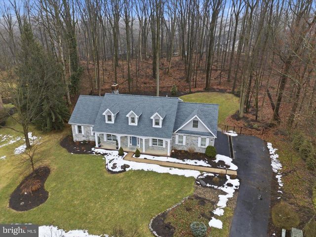 1160 STONEY RUN RD, Hummelstown, PA 17036