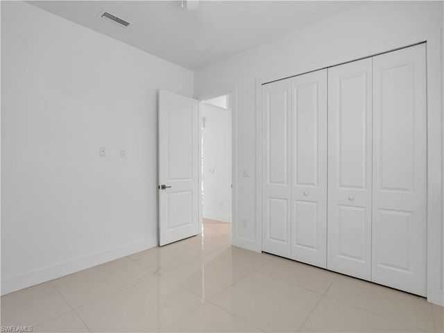 2991 18th AVE NE, Naples, FL 34120