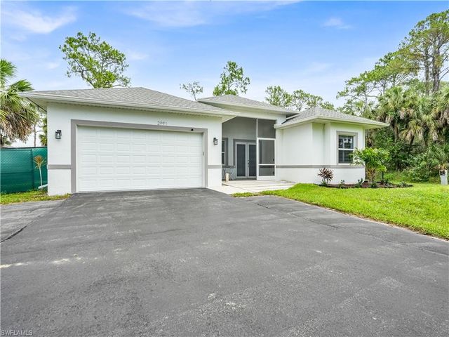 2991 18th AVE NE, Naples, FL 34120