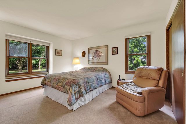 6497 Sky COURT, West Bend, WI 53095