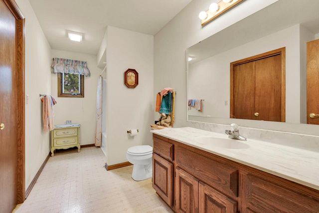 6497 Sky COURT, West Bend, WI 53095