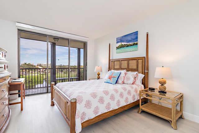 16940 Bay Street N N406, Jupiter, FL 33477