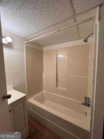 2069 Swan Court, Riverdale, GA 30296