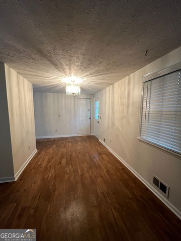 2069 Swan Court, Riverdale, GA 30296