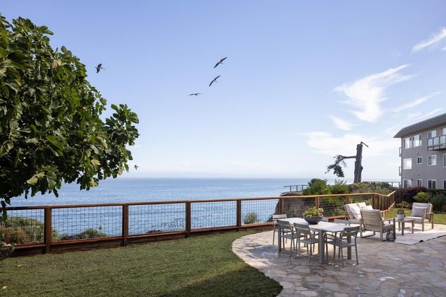 4840 Cliff Drive, Capitola, CA 95010