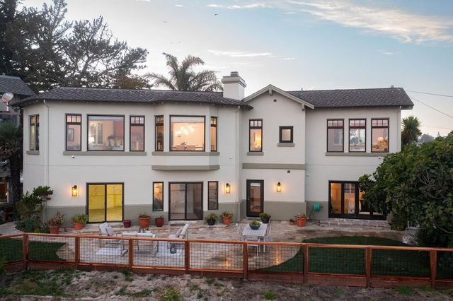 4840 Cliff Drive, Capitola, CA 95010