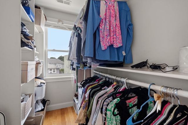 615 Adams 615, Boston, MA 02122