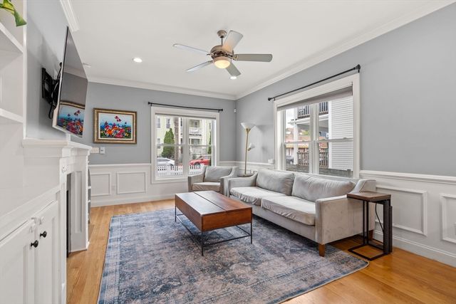 615 Adams 615, Boston, MA 02122