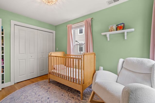 615 Adams 615, Boston, MA 02122