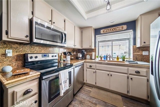 1954 E Covina Boulevard, Covina, CA 91723