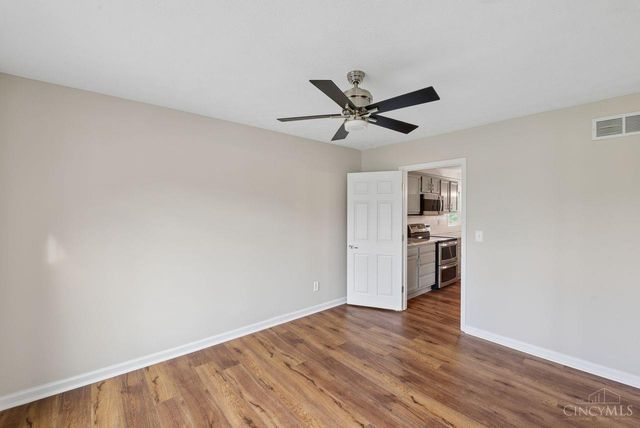 874 Ginger Ridge Drive, Trenton, OH 45067