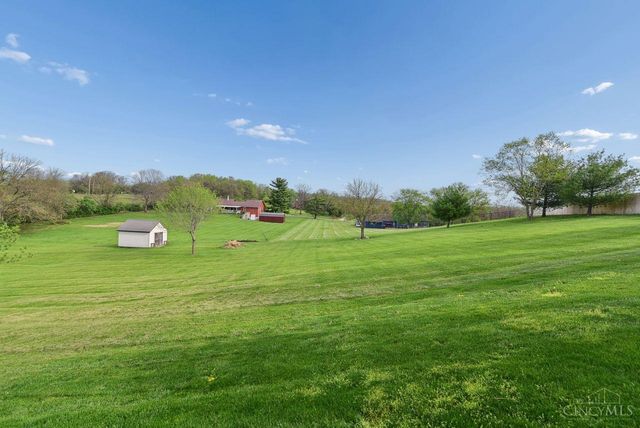 874 Ginger Ridge Drive, Trenton, OH 45067