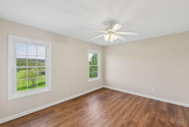 874 Ginger Ridge Drive, Trenton, OH 45067