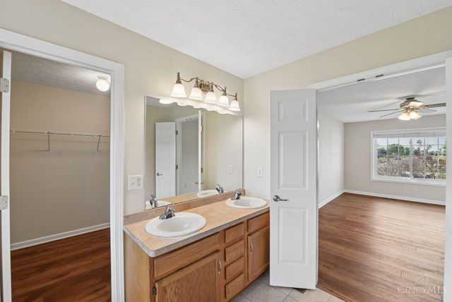 874 Ginger Ridge Drive, Trenton, OH 45067