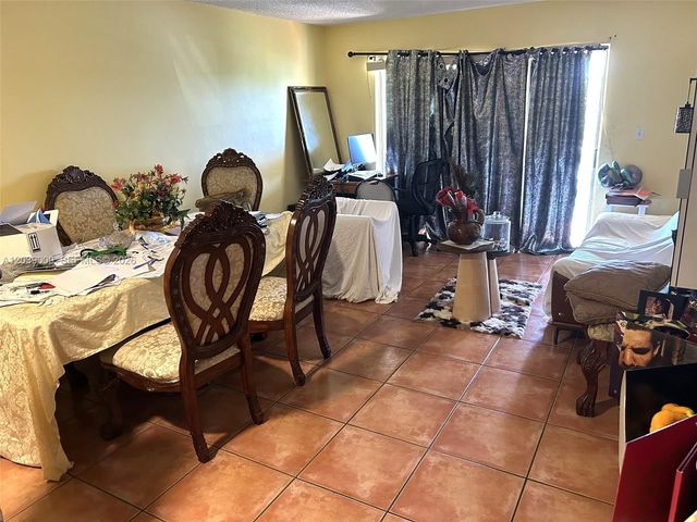 11905 NE 2nd Ave C411, North Miami, FL 33161