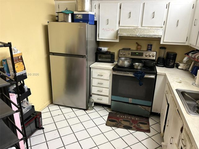 11905 NE 2nd Ave C411, North Miami, FL 33161