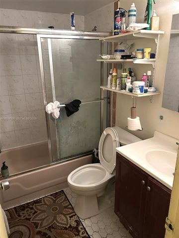 11905 NE 2nd Ave C411, North Miami, FL 33161