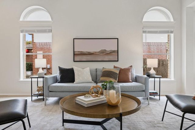 1305 Tudor House RD, Pflugerville, TX 78660