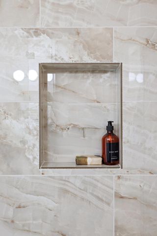 1305 Tudor House RD, Pflugerville, TX 78660