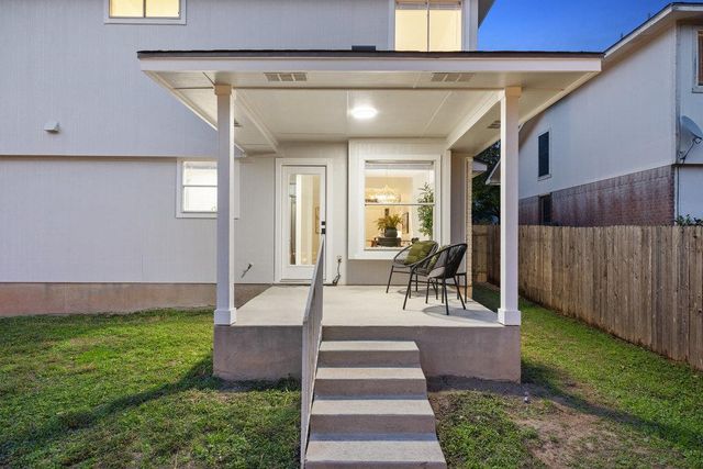 1305 Tudor House RD, Pflugerville, TX 78660