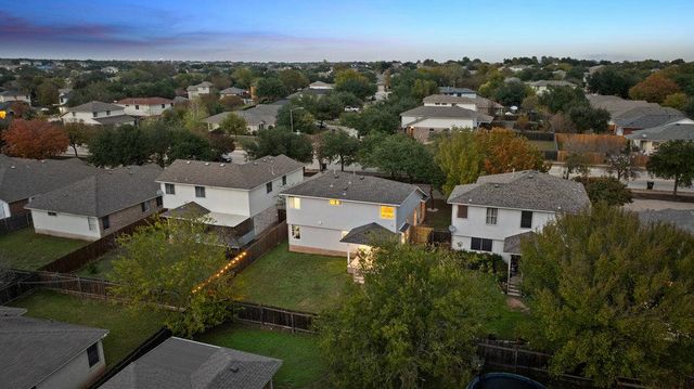 1305 Tudor House RD, Pflugerville, TX 78660