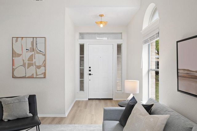 1305 Tudor House RD, Pflugerville, TX 78660