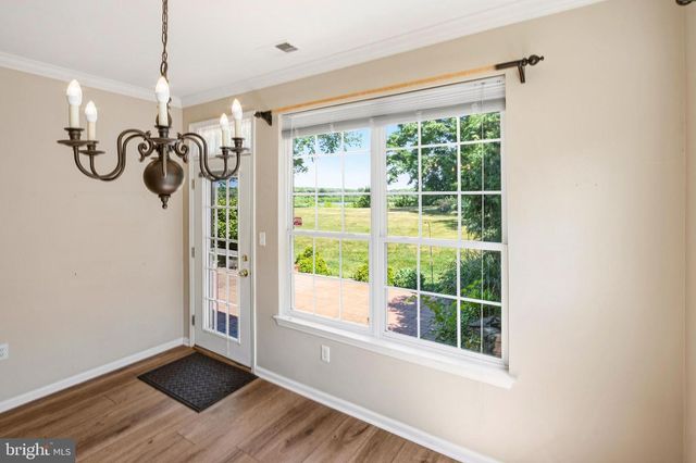 20 EVERETT DR, Columbus, NJ 08022
