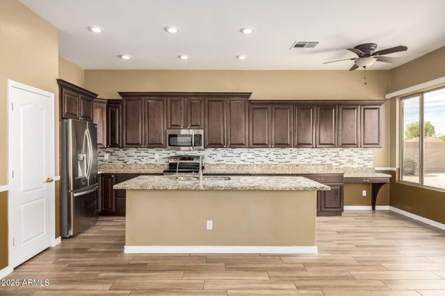 1644 E ORANGEWOOD Street, Gilbert, AZ 85296