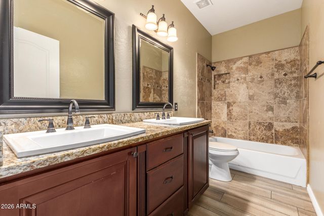 1644 E ORANGEWOOD Street, Gilbert, AZ 85296