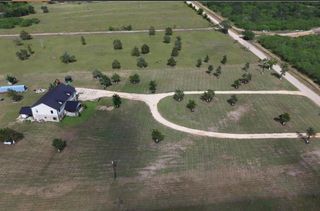 626 Sparta Field Road, Waelder, TX 78959