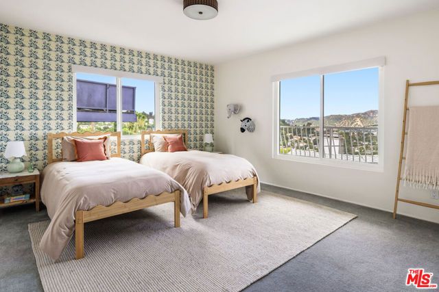 1241 Corona Drive, Glendale, CA 91205