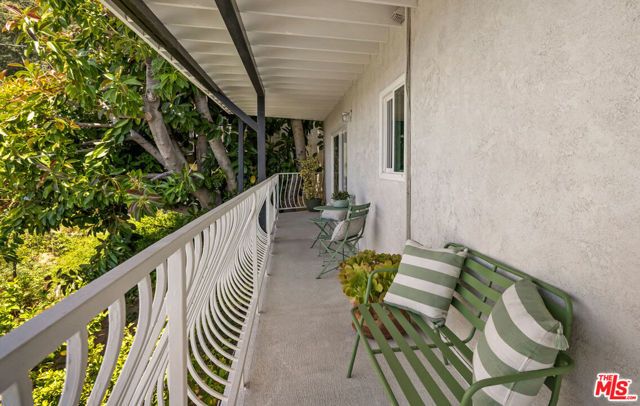 1241 Corona Drive, Glendale, CA 91205