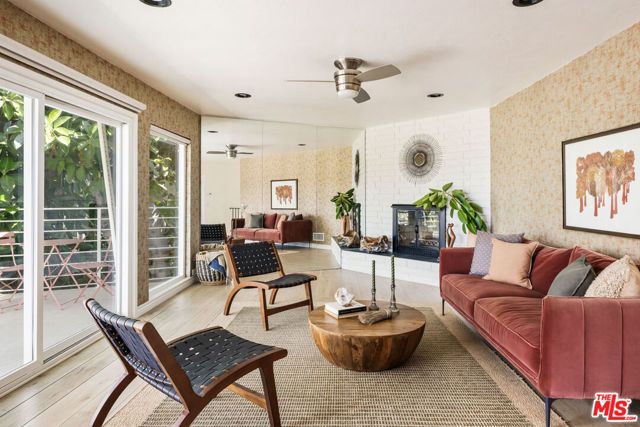 1241 Corona Drive, Glendale, CA 91205