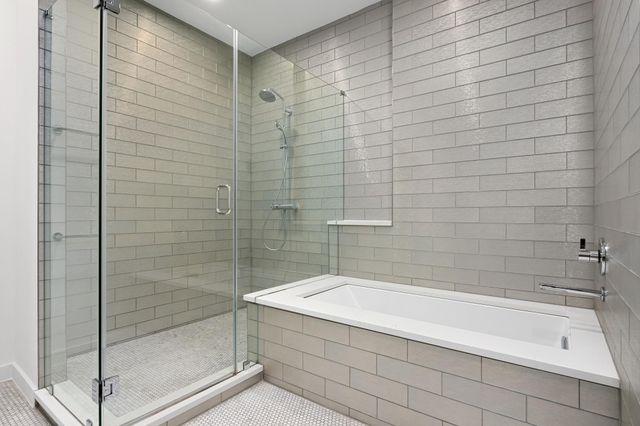 1010 W 10th ST 302, Austin, TX 78703