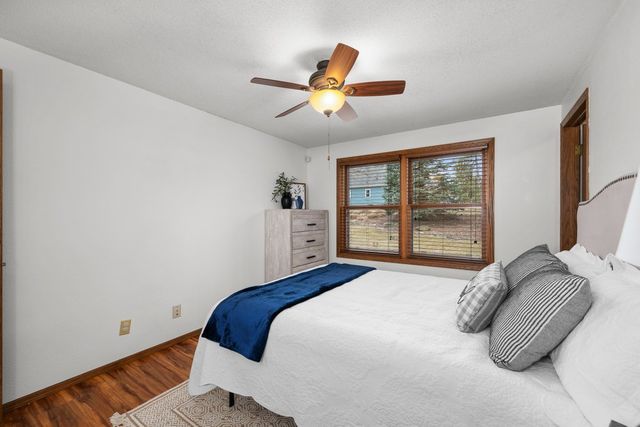 607 Reynolds Street, Le Claire, IA 52753