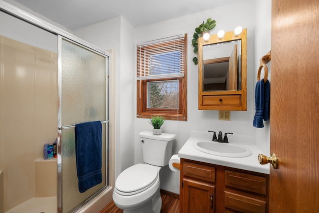 607 Reynolds Street, Le Claire, IA 52753