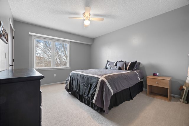 2302 NE Bel Aire Drive, Ankeny, IA 50021