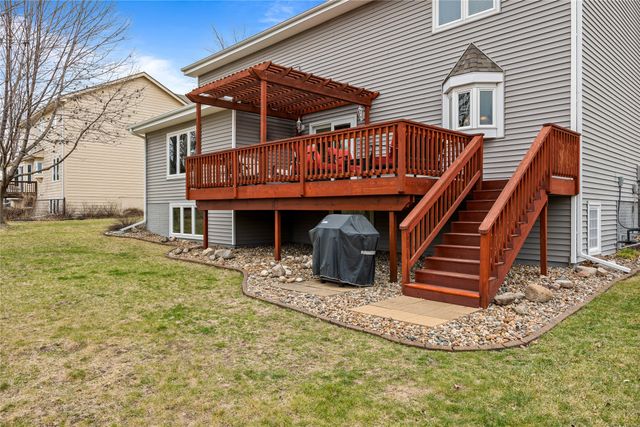 2302 NE Bel Aire Drive, Ankeny, IA 50021