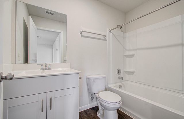 6315 Lakeview Haven Drive, Houston, TX 77084
