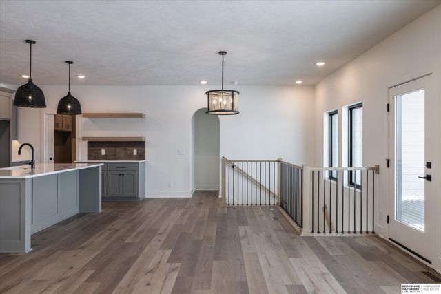 19017 Acorn Drive, Gretna, NE 68028