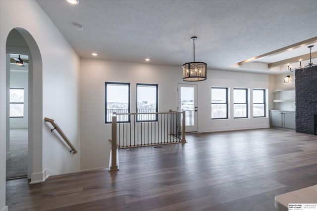 19017 Acorn Drive, Gretna, NE 68028